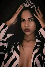 Laura Lesley De Matteis in persone