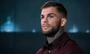He first gained wide attention after handing dominick cruz his first loss in a decade at ufc 207 in 2016. Cody Garbrandt Net Worth 2021 Age Height Weight Wife Kids Biography Wiki The Wealth Record