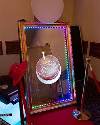 Top tier photo booth rentals is a modern photo booth rental service geared towards the enhancement of social events of all sizes. The Mirror Me Photo Booth Loves Birthdays Call Today For A Booth Near You 855 5booth5 Visit Www Momsmi Mirror Me Photo Booth Photo Booth Mirror Booth