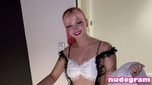 Sapphireswann  saphswann Nude Leaks OnlyFans Photo 6 - Nudogram v2.1