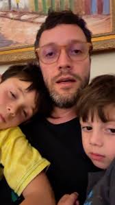 No entendimento de Mendonça, o STF deve buscar reduzir sua interferência no  Poder Legislativo, caso contrário correrá o risco de ver suas decisões se  tornarem uma “interferência indevida do Poder Judiciário sobre