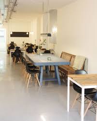 Lunchroom Den Haag Eten Bij Lot Vtwonen Lunch Room Eames Chairs Table