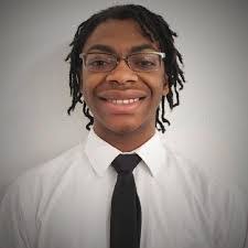 Derrick Looney's Instagram, Twitter & Facebook