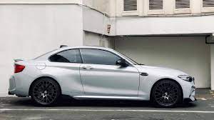 Bmw's maintenance schedule for model years 2017 and later bmws sold or leased by authorized dealerships is defined by the new bmw ultimate care. How To Save Money On Bmw Maintenance Cost