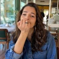 Carmen Arizmendi's Instagram, Twitter & Facebook