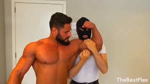 Airon - Muscle Worship, Dominate and Crush - Putinho - Vídeos Gays | Sexo  Gay | Porno Gay | Gay Amauter