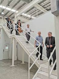 Owen mumford's latest addition to the unistik® touch family of safety lancets is designed to achieve up to 500 µl of blood. Owen Mumford My Third Stop In Dr Ong Kian Ming çŽ‹å»ºæ°' Facebook