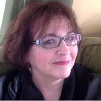 Diane Manzi's Instagram, Twitter & Facebook