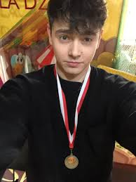 Jan Dąbrowski (@jdbrowsk)