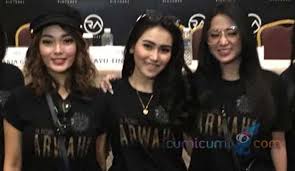 Check spelling or type a new query. Ayu Ting Ting Dan Zaskia Gotik Suka Canda Dewi Perssik Harus Kerja Keras