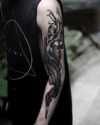 Tatuajes en la pierna para hombres. 35 Ideas De Tatuaje De Cuarto De Manga Con Significados Tatuajeclub Com