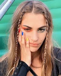 Clara berry (model) was born on the 7th of december, 1993. Clara Berry On Instagram Juste Apres La Pluie Le Temps D Un Rayon De Soleil Hair Today Long Hair Styles Hair Inspiration