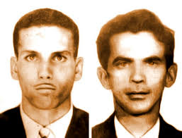 Infinitas Palabras Misteriosas: El misterioso caso de las Máscaras de Plomo