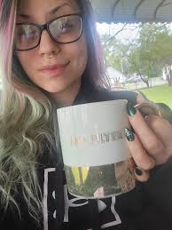 Good morning and happy veterans day! Thank you to all that have served and  are still serving, to the ones who gave it all for our country. 🇺🇲❤️ I  have several friends