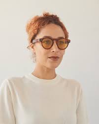 Illesteva Women s Sicilia Cat Eye Illesteva Mykonos II sunglasses Comes  with Maria Sunglasses illesteva