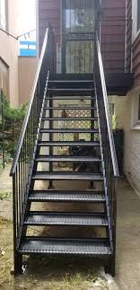 The choice of railing for your residential staircase affects everything from stair safety and when comparing metal railing materials, balance both form and function to find the best type of railing for copper rails lend rich warmth and color to interior or exterior stair railings. Steel Structure Fabricator Steel Staircase Installation Ny
