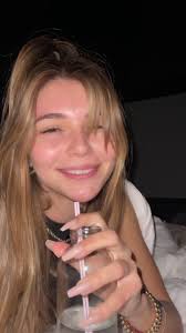 In a bad good bad. Yup Olivia nice one happy Sunday