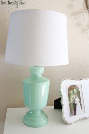 Is your entry welcome to the mint julep!! 40 Beautiful Pieces Of Mint Green Home Decor