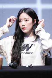 (i love miyeon but i don't think her vocals have been best utilized in gidle) red velvet. Shuhua Gidle Kpop Girls Girl Crushes G I Dle