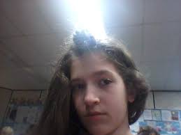 Bella Sutton (@avrilgirl339)