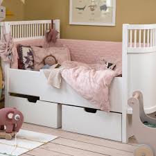 Alcube babybett »emmi«, baby bett 60x120 cm ohne schubladen juniorbett mit rausfallschutz 120 x 60 gitterbett aus kiefernholz inkl. Bettschublade Fur Das Sebra Bett Baby Junior Von Sebra Connox