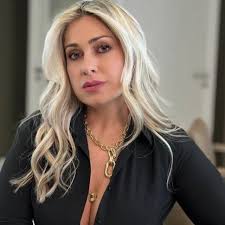 Fabíola Moreira (@anutrifabiola) • Instagram photos and videos