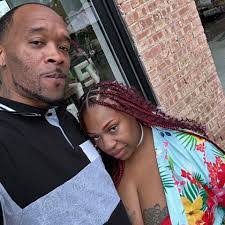 Brandon Weeks's Instagram, Twitter & Facebook