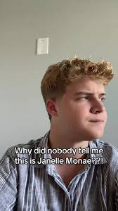 Descubre a Janelle Monae en Love Island