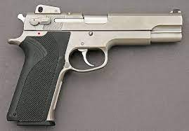 Maybe you would like to learn more about one of these? Smith And Wesson Model 4506 1 Semi Auto Pistol Sold At Auction On 25th August Bidsquare