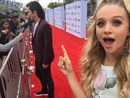 Monique Oliphant's Instagram, Twitter & Facebook