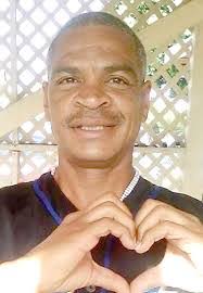 Dylan Squires's Instagram, Twitter & Facebook