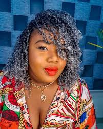 Lora Thomas (loraatc)