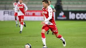 Vedat muriqi is 27 years old，birstday is 1994/04/24 utc, and he is 194 cm tall and 92 kg. Wq 02rgjhtn7pm