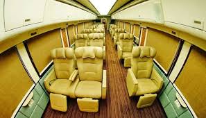 Harga tiket kereta api lodaya solo bandung. Akhir Tahun Tiket Kereta Api Priority Pun Laris Bisnis Tempo Co