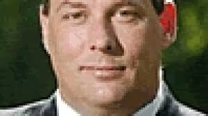 Graham won't run for U.S. Senate In 2006