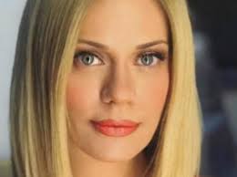 Διάβασε τώρα όλα τα τελευταία νέα από την ελλάδα και τον κόσμο και ενημερώσου άμεσα για τις πρόσφατες ειδήσεις και εξελίξεις! Zeta Makrypoylia Exoyme Paidi Me Ton Mixalh Xatzhgiannh Alla Den To Leme Miss Glitter