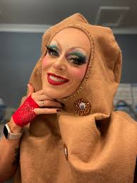 The Australian Burlesque Festival is coming up soon and Melbourne has four  amazing shows. VIP for many have SOLD OUT so please grab your tickets  whilst you can. 1. New Follies -