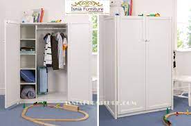 Jangan sampai si kecil cedera saat sedang belajar merapikan pakaiannya sendiri. Lemari Pakaian Anak Surabaya Minimalis Putih Desain Tempat Tidur Tingkat Paling Baru Murah Jual Tempat Tidur Tingkat Jati
