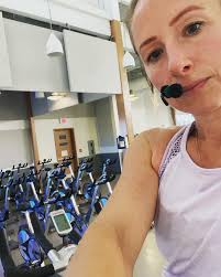 Vicky Yates (@thesingingyogi82) · Ardrossan, AB