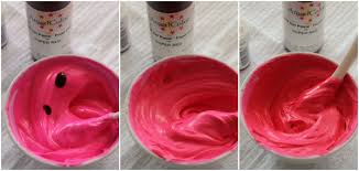 If you're not sure the icing is bright enough, cover it with plastic wrap that is touching the surface and let it sit for a couple of hours. Deep Pink Magenta Hot Pink And Fuchsia Royal Icing The Sweet Adventures Of Sugar Belle