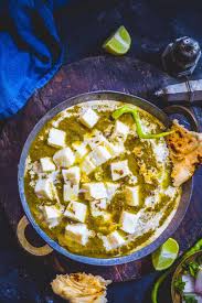 Best Restaurant Style Palak Paneer Recipe Step By Step Whiskaffair Paneer Palak Paneer Paneer Recipes
