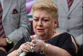 Por qué Paquita la del Barrio quiere ser diputada. Politica - Los Angeles  Times