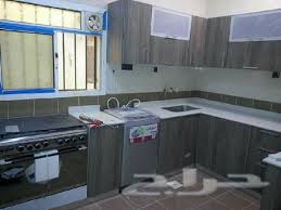 فني بيشه مطابخ المنيوم وصيانة