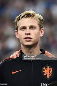 Netherlands Midfielder Frenkie De Jong Listens To His National Soccer Players Midfielder Football Boys