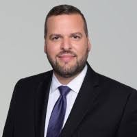 Luis Castellon's Instagram, Twitter & Facebook