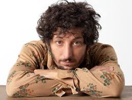 ADRIÁN BERRA PRESENTA SU NUEVO TEMA “DOMINGO”