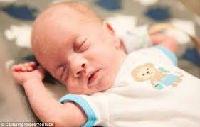 Baby born at just 26 weeks weighing 1lb finally comes home