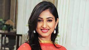 Disha parmar is an indian actress and model. Television Actor Disha Parmar Tests Covid 19 Positive
