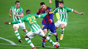 Includes the latest news stories, results, fixtures, video and audio. Messi Trifft Fc Barcelona Feiert Knappen Auswartssieg Bei Betis Sevilla Und Bleibt Oben Dran Eurosport