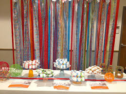 Yarn ball/how to make yarn balls at home /balloon ball. Party Decor Diy Yarn Balls Splendry